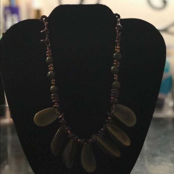 Handmade Seed Necklace - Picture 5 of 6